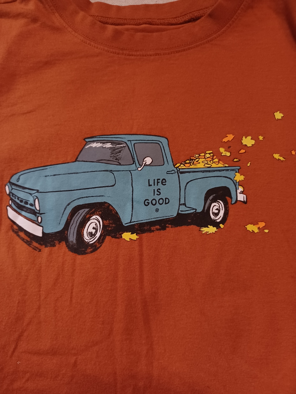 Life Is Good Autumn Truck And Leaves Long Sleeve Tee Women's Size Medium - Picture 3 of 7
